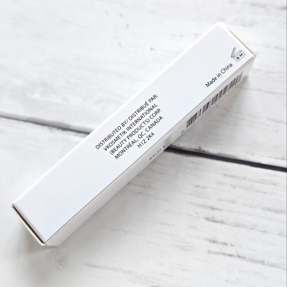 NEW V KosmetiK Eyeshadow Primer Light Medium 6.0ml Skincare Makeup - Picture 3 of 4